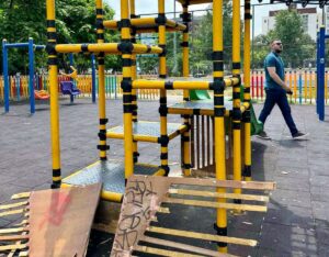 После Бутел и Центар, камери на детски игралишта најавува и Општина Аеродром – ќе останат ли и тие само добра желба?