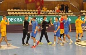 Младите ракометари поразени и од Хрватска на Европското првенство