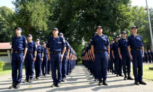 Учениците кои сакаат да аплицираат за Средното полициско училиште да не се отпишуваат од сегашните училишта