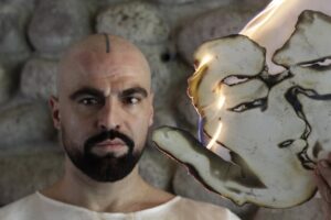 Разговор со визуелниот уметник Игор Јосифов за перформансот „Тело од оган“: Огнот е јазик на ритуалот